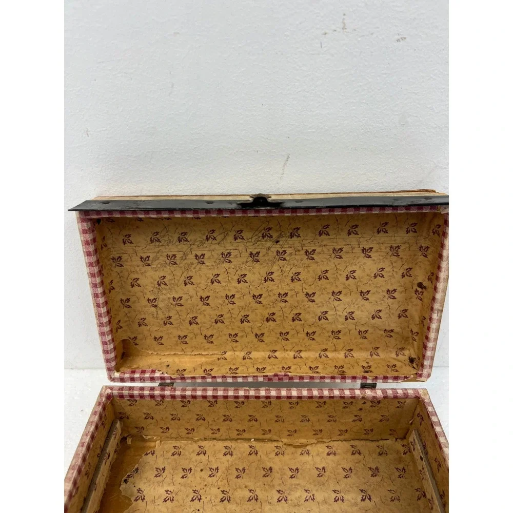 Wood Dollhouse Steamer Trunk Miniature Antique Storage Box Chest SALESMAN SAMPLE